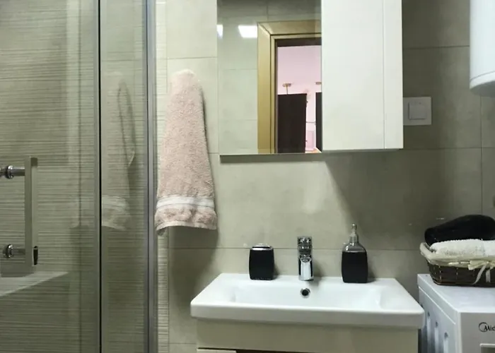 Center Serviced Apartament *